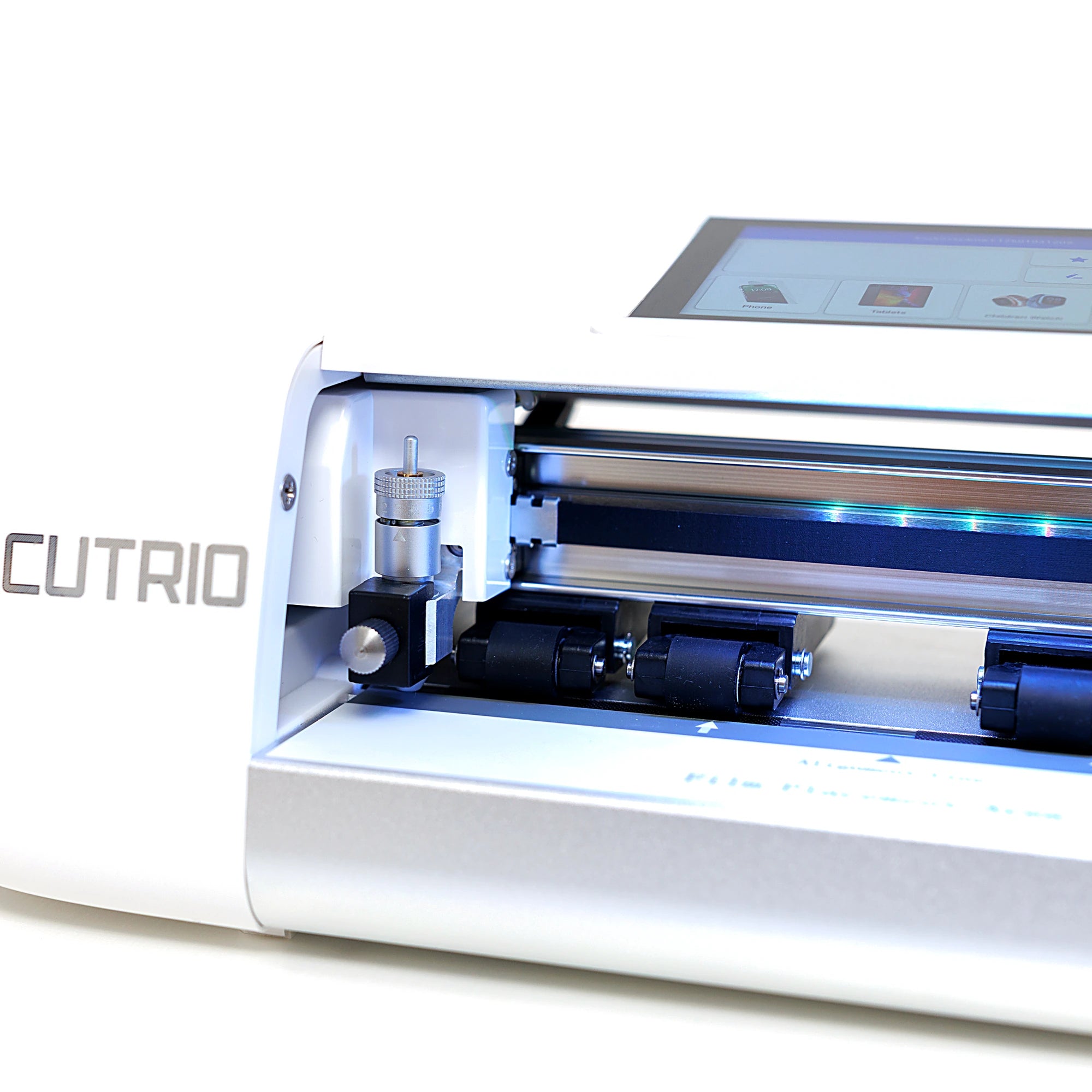 Cutrio Compact beépített kijelzős vágóplotter